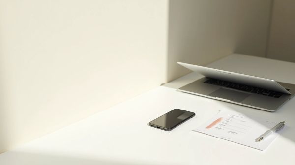 Contact : synchronisez facilement vos carnets d'adresses
